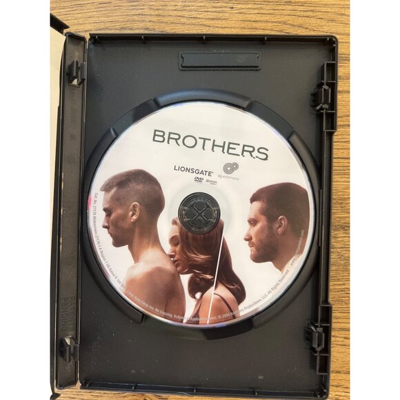 Brothers DVD 2009 Drama Tobey Maguire Jake Gyllenhaal Natalie Portman Pre-Owned - Picture 3 of 4